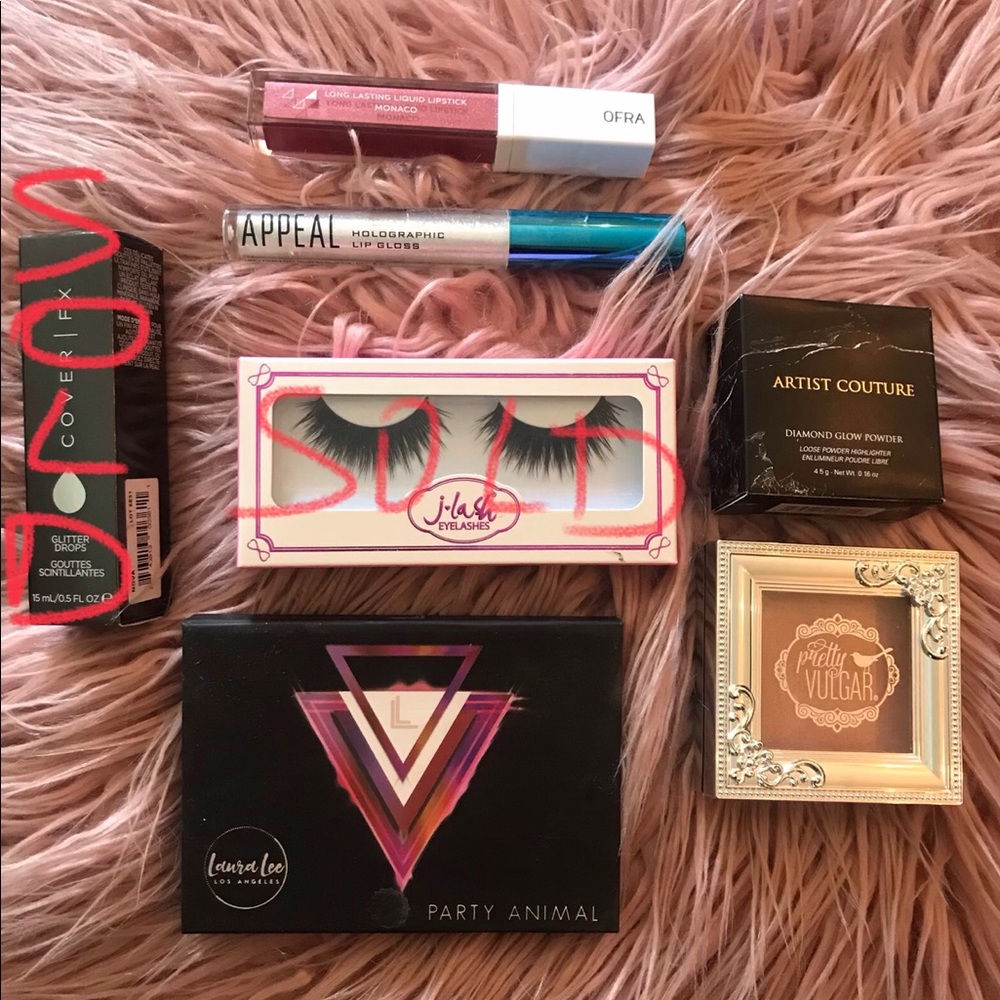 Makeup bundle💄